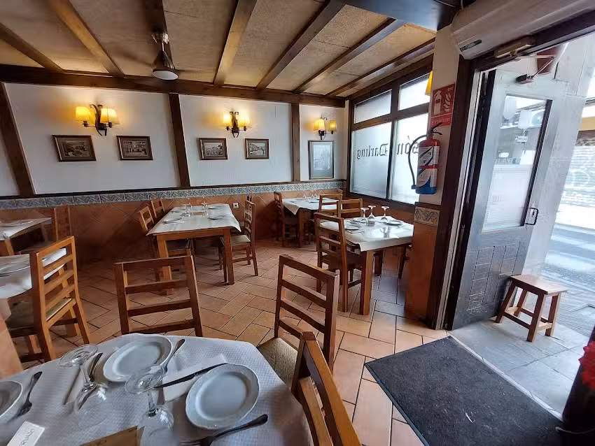 Mes&oacute;n Darling