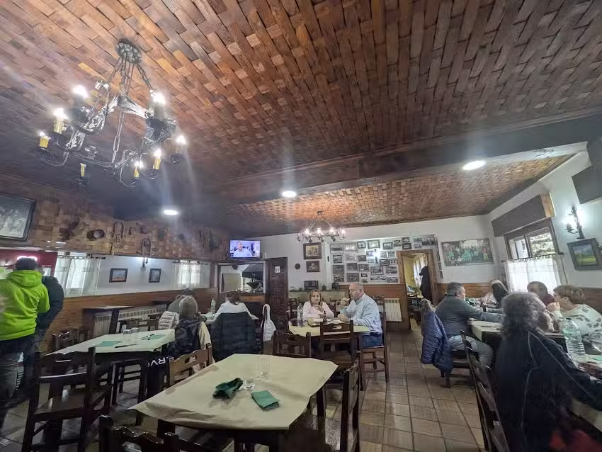 Mes&oacute;n de Cuevas