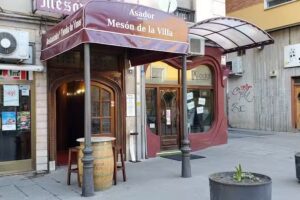 Mes&oacute;n de la Villa