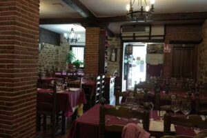 Mes&oacute;n de San Mart&iacute;n