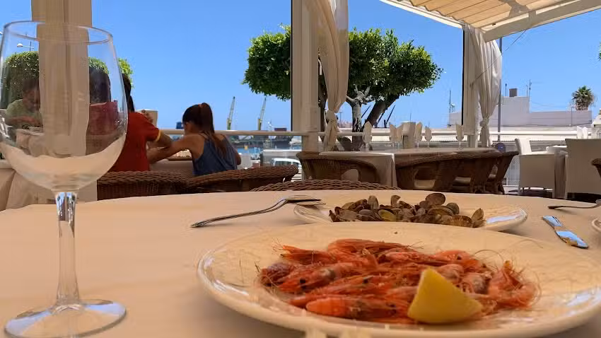 Mes&oacute;n del Puerto