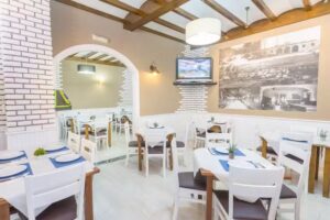 Mes&oacute;n Do Emil