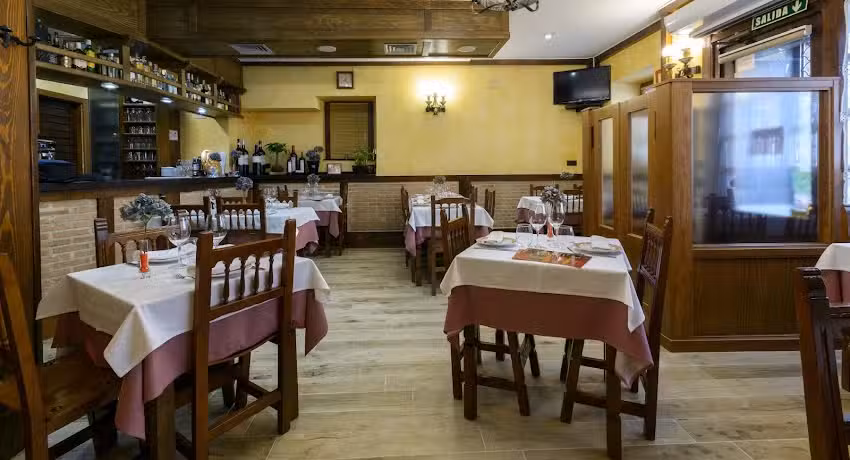 Mes&oacute;n El Bosque