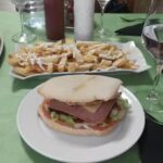Mes&oacute;n El Campesino
