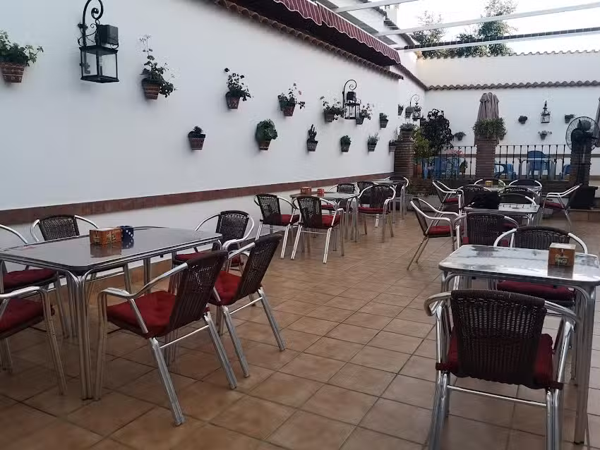 Mes&oacute;n El Coto