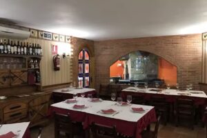 Mes&oacute;n El Horno