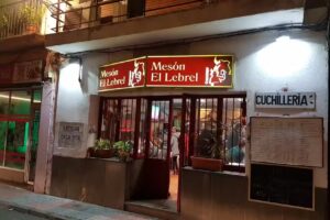 Mes&oacute;n El Lebrel, Cocina Tradicional Extreme&ntilde;a