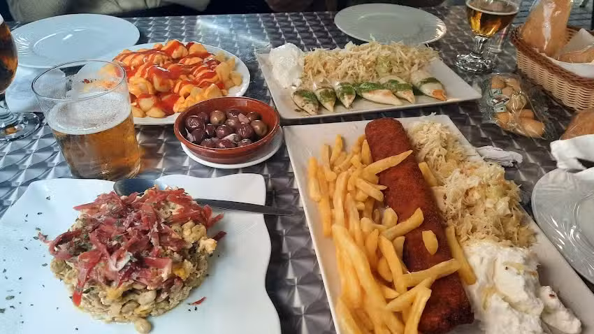 Mes&oacute;n el Lobo