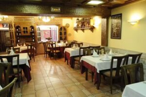 Mes&oacute;n El Pastor | Horno de le&ntilde;a