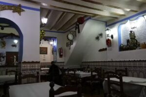 Mes&oacute;n El Pozo