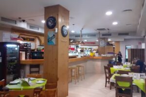 Mes&oacute;n Espadas