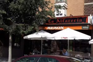 Mes&oacute;n La Alfarer&iacute;a