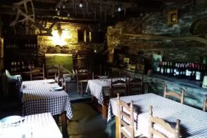 Mes&oacute;n La Cerca