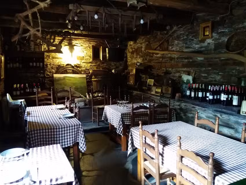 Mes&oacute;n La Cerca