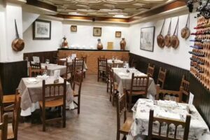 Mes&oacute;n la Colmena