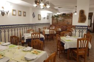 Mes&oacute;n La Granja