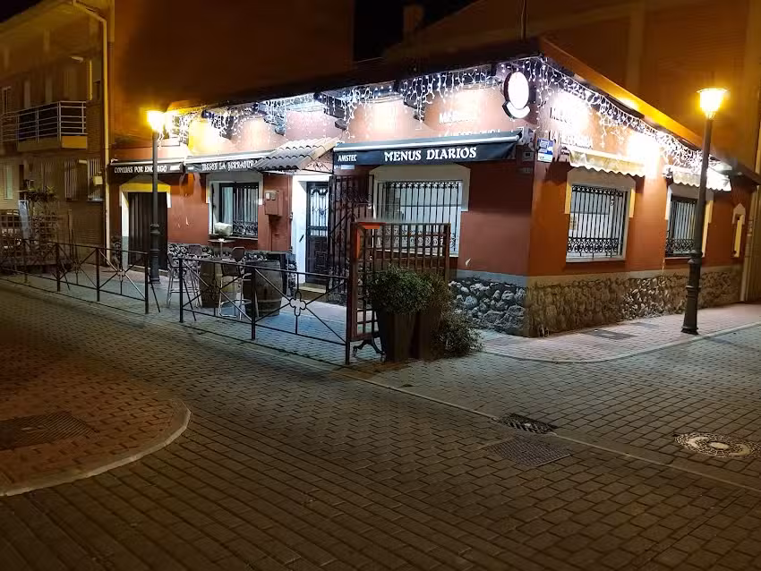 Mes&oacute;n La Herradura