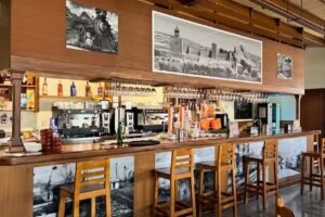 Mes&oacute;n La V&iacute;a