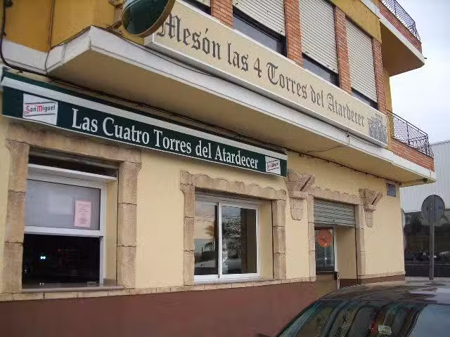 Mes&oacute;n Las 4 Torres del Atardecer