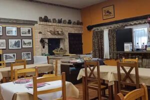 Mes&oacute;n Las Cubas