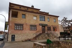 Mes&oacute;n las Eras