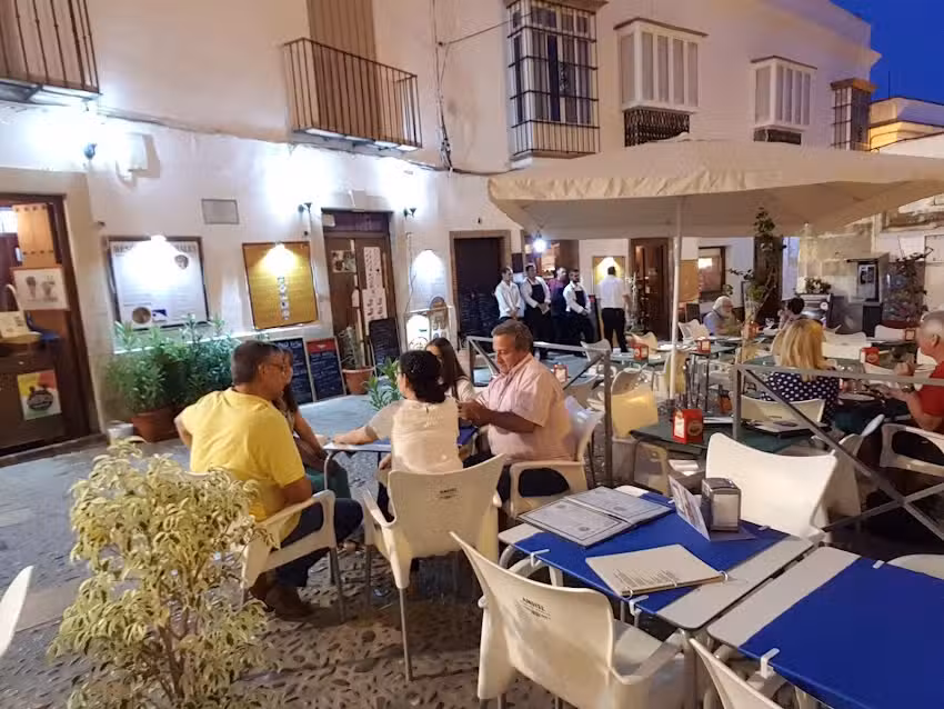 Mes&oacute;n Los Murales