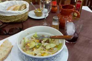 Mes&oacute;n Los Tres Molinos