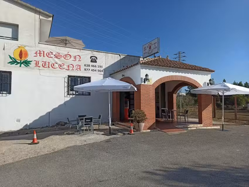 mes&oacute;n lucena