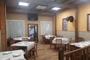 Mes&oacute;n Orensano