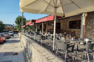 Mes&oacute;n Os castros