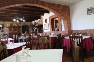 Mes&oacute;n Qui&ntilde;ones Bar Restaurante