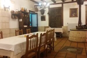 Mes&oacute;n, Restaurante del Carro