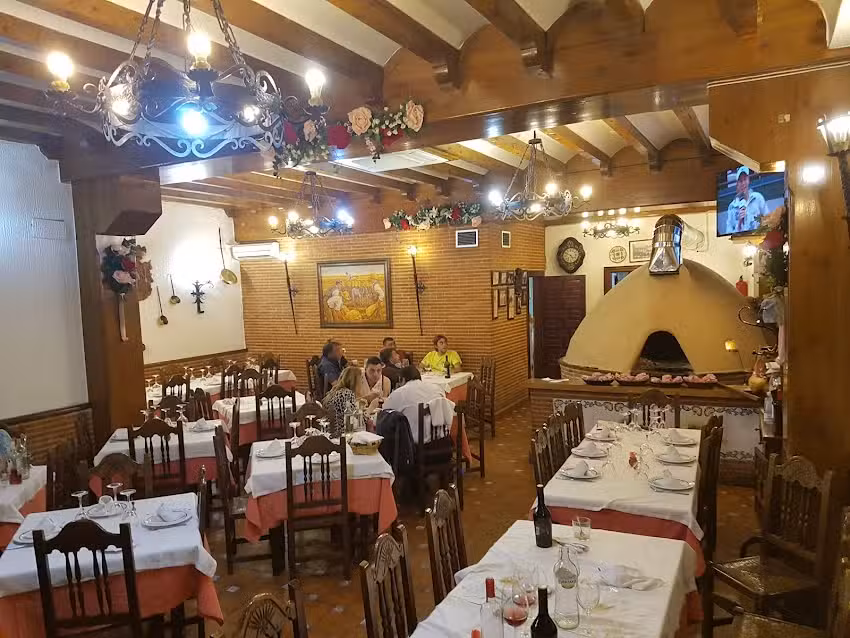 Mes&oacute;n Restaurante El Cordero