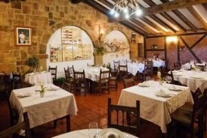 Mes&oacute;n Restaurante El Molino