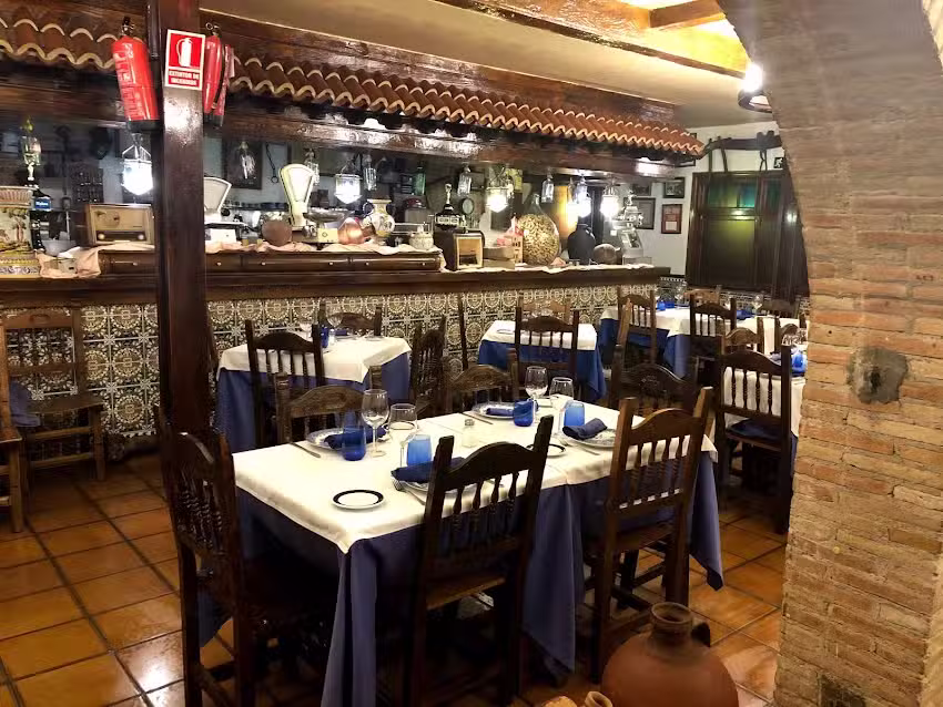 Mes&oacute;n Restaurante El Molino