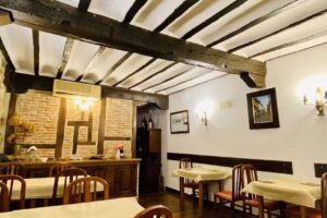 Meson -restaurante el ojancano