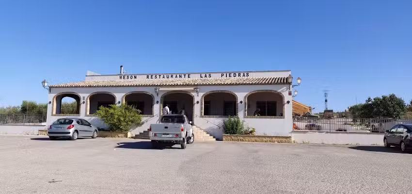 Mes&oacute;n Restaurante Las Piedras