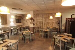 Mes&oacute;n San Fernando