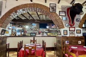 Mes&oacute;n taurino