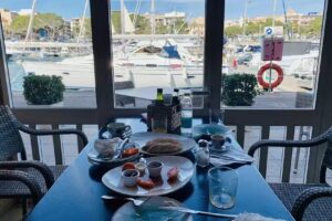 MIG I MIG SA CANTINA CLUB N&Agrave;UTIC PORTO CRISTO