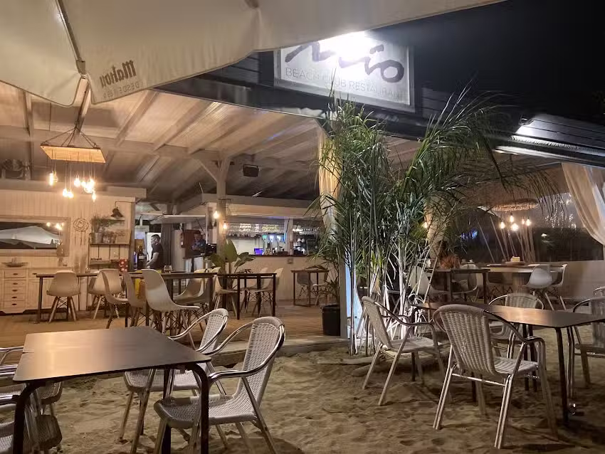 M&iacute;o Beach Club Restaurant