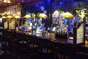 MISTER RINGO MUSIC BAR