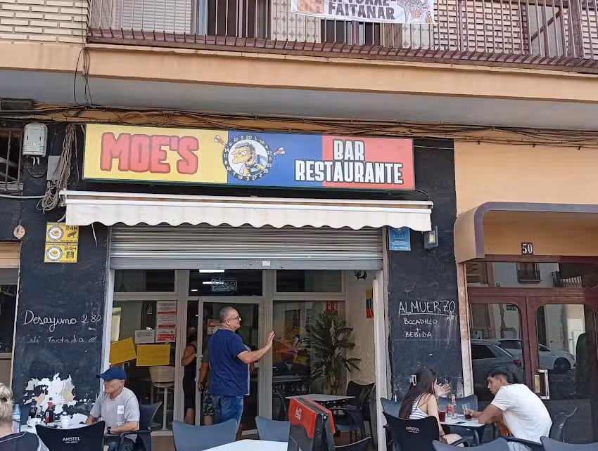 Moe&rsquo;s Bar Restaurante