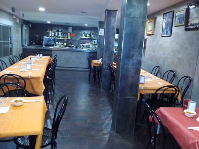 Mois&eacute;s Plazas Gonz&aacute;lez//BAR La Puj&aacute;