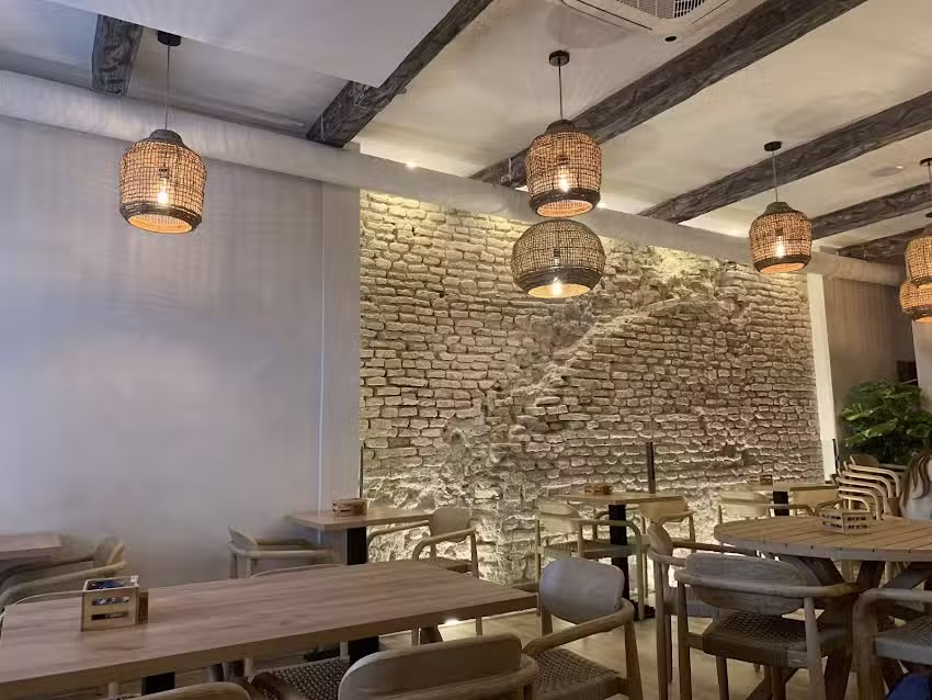 MOKAMBO Plaza Nueva I Brunch Sevilla