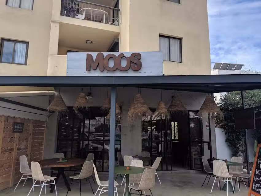 MOOS Ibiza