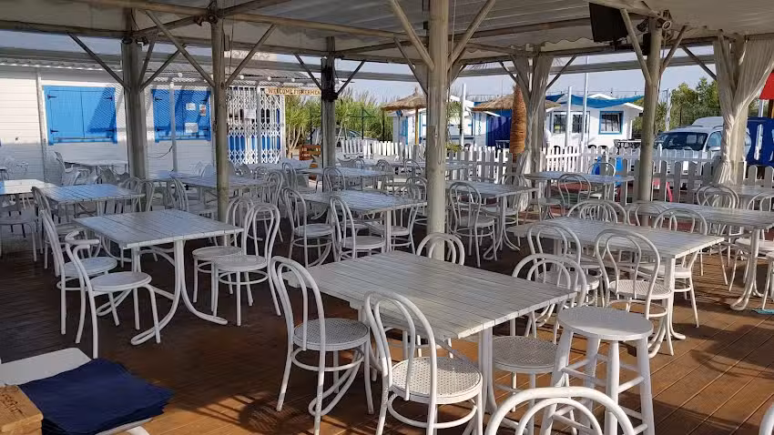 &laquo;MOSQUITO&raquo;- XIRINGUITO DEL PORT EN RIUMAR