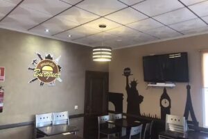 Mundo Burguer Moriles