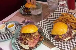 My Little Diner &ndash; Smash Burgers