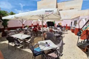 Nico’s Terraza Bar